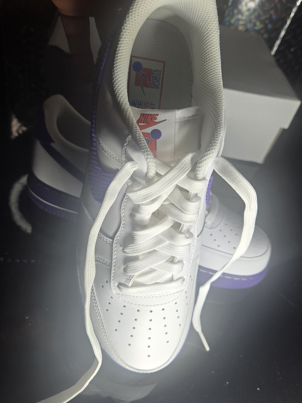 Nike Air Force 1 '07 LV8 EMB White Court Purple DB0264-100 Low Top size 9.5 - Picture 7 of 10